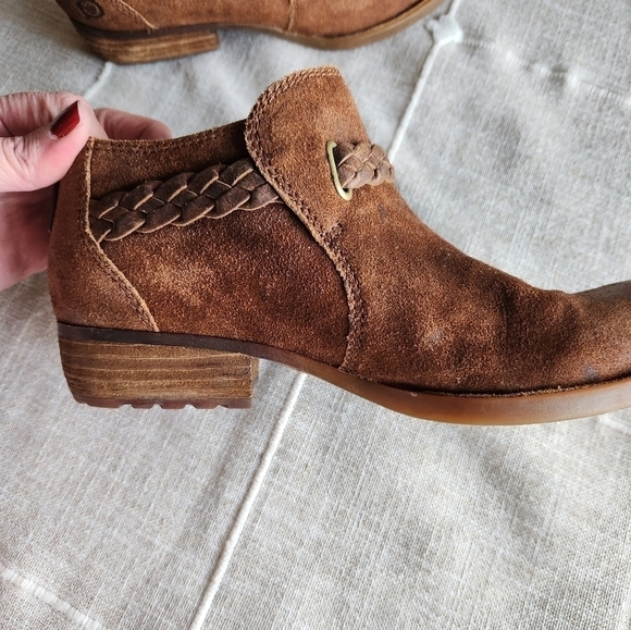 Born Womens Sylvia Ankle Bootie Brown Distressed sz 6 Leather Upper Cowgirl Boho - Picture 5 of 13